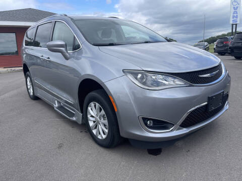 2018 Chrysler Pacifica Touring L