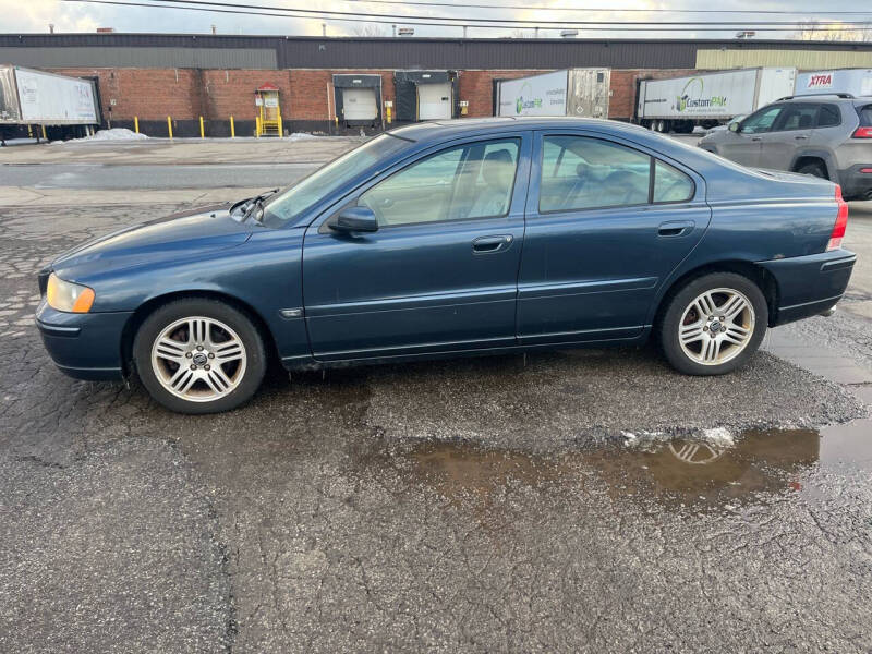 2006 Volvo S60 for sale at Enterprise Ave Auto Sales in Cleveland OH