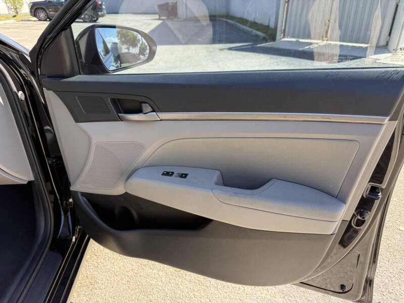 2018 Hyundai Elantra Limited