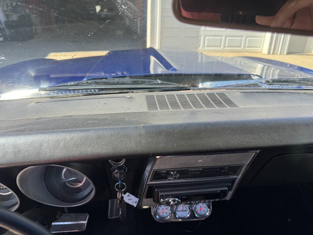 1967 Chevrolet Camaro 18