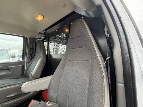 2021 GMC Savana 2500