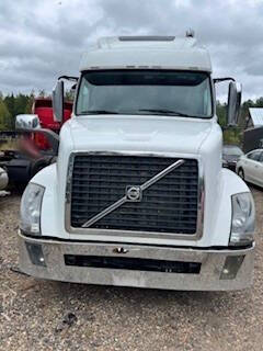 2015 Volvo VNL64T780