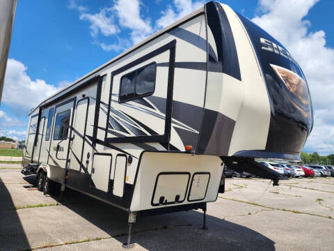 2019 Forest River 379FLOK