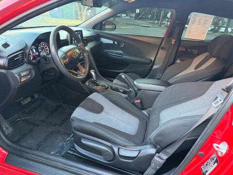 2019 Hyundai Veloster