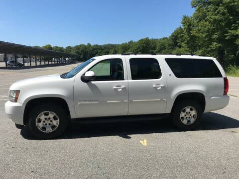 2009 Chevrolet Suburban for sale at BORGES AUTO CENTER, INC. in Taunton MA