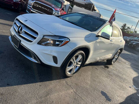 2016 Mercedes-Benz GLA for sale at Molina Auto Sales in Hialeah FL