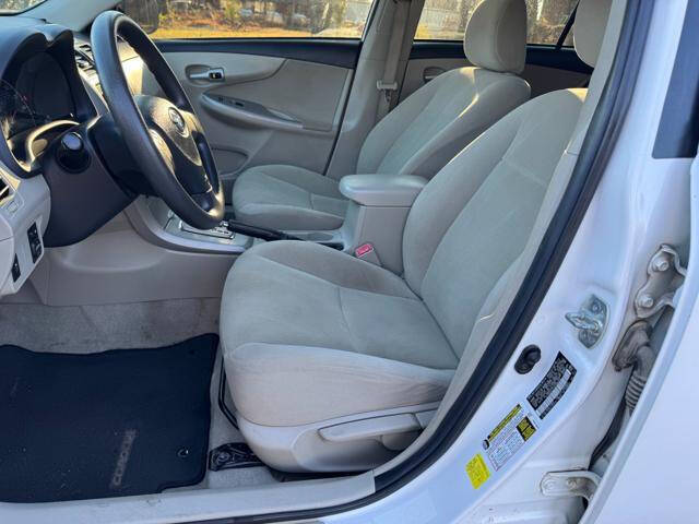 2013 Toyota Corolla LE