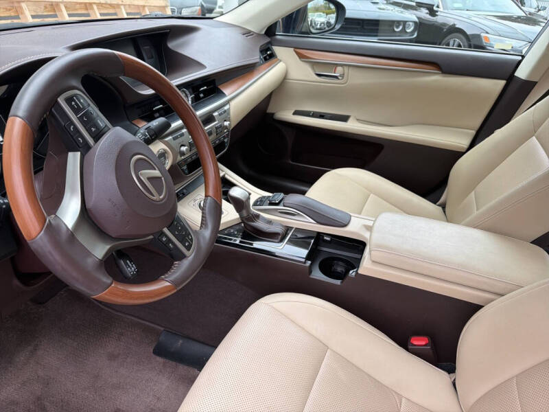 2018 Lexus ES 350