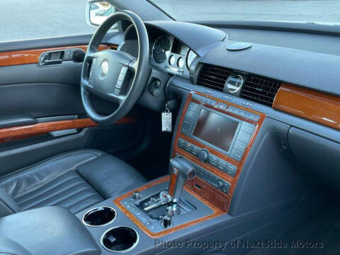 2004 Volkswagen Phaeton V8