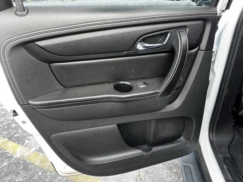 2016 Chevrolet Traverse LT