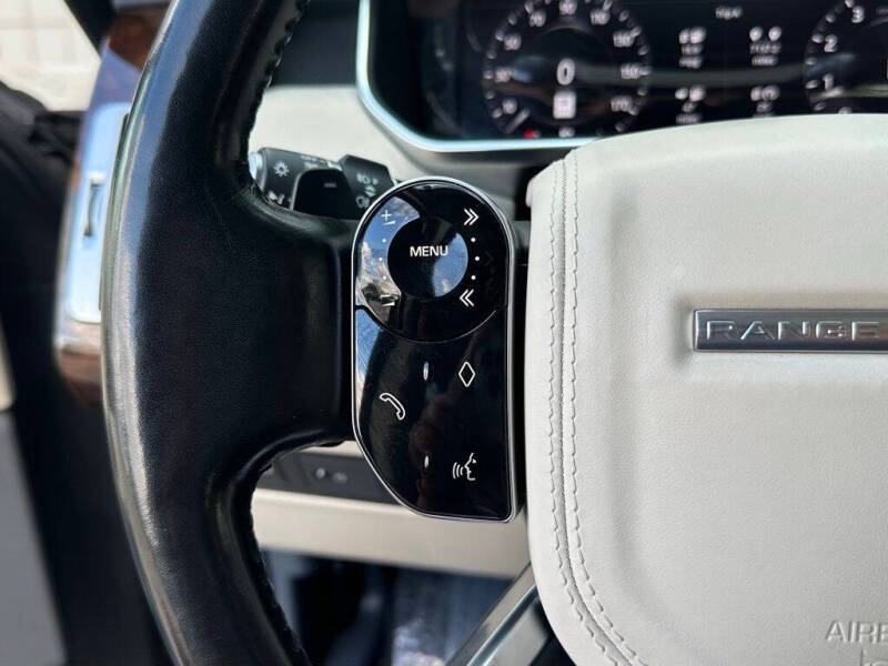 2020 Land Rover Range Rover P525 HSE