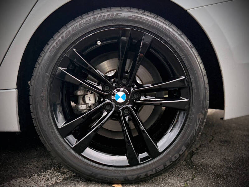 2016 BMW 3 Series 328i