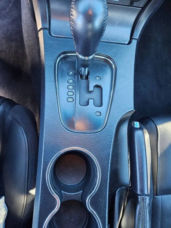 2004 Ford Thunderbird Deluxe