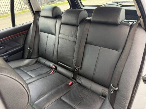 2003 BMW 5 Series 525i