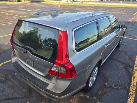 2008 Volvo V70 3.2