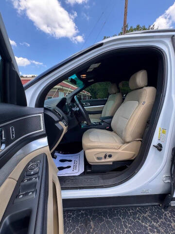 2017 Ford Explorer XLT