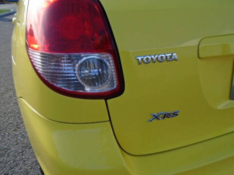 2004 Toyota Matrix XRS