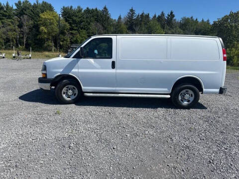 2023 Chevrolet Express 2500