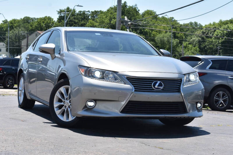 2015 Lexus ES 300h