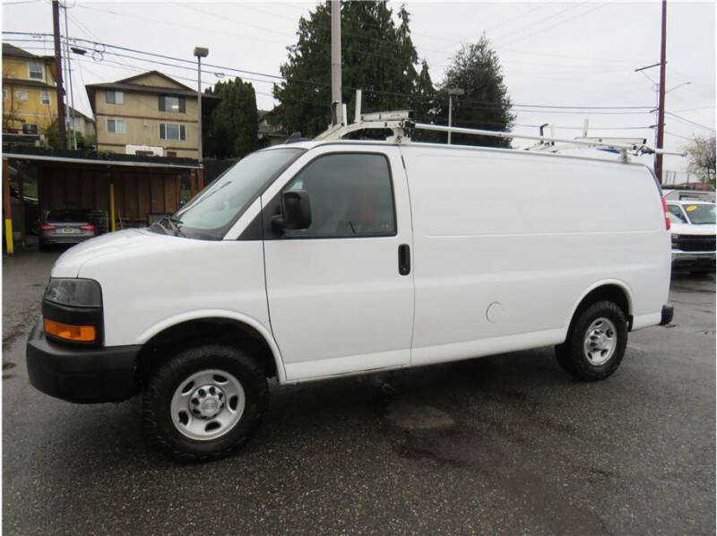 2020 Chevrolet Express 2500