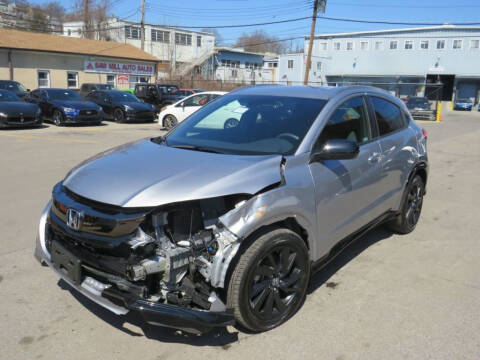 2022 Honda HR-V for sale at Saw Mill Auto in Yonkers NY