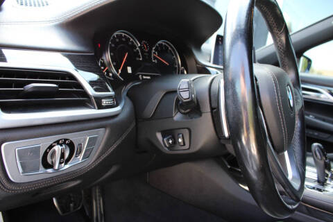 2019 BMW 7 Series 740i