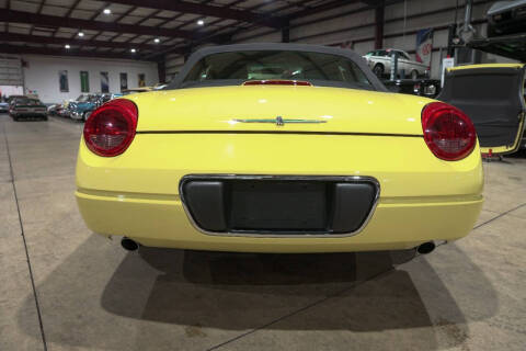 2002 Ford Thunderbird Deluxe