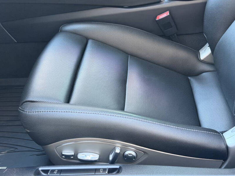 2017 Porsche 911 Carrera