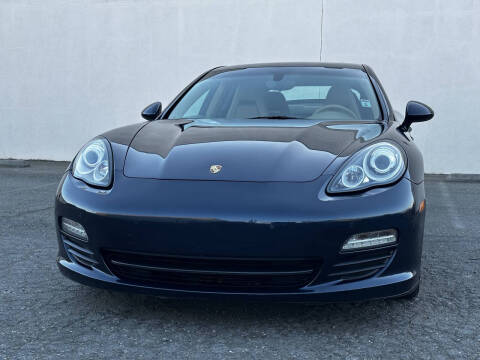2012 Porsche Panamera