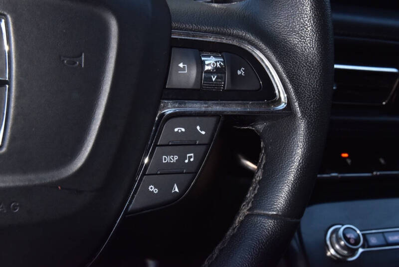 2022 Lincoln Nautilus Standard