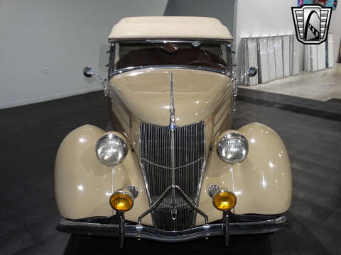 1936 Ford Phaeton