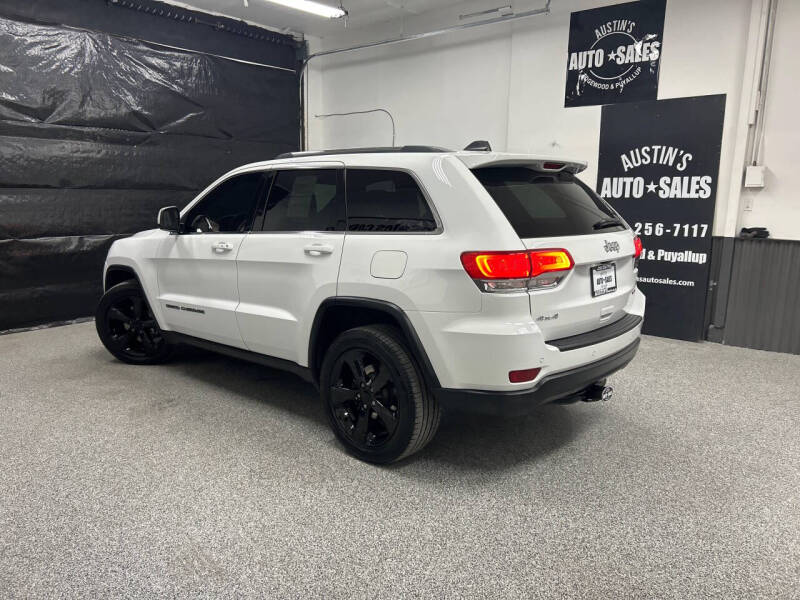2018 Jeep Grand Cherokee Laredo E