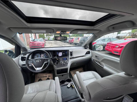 2017 Toyota Sienna