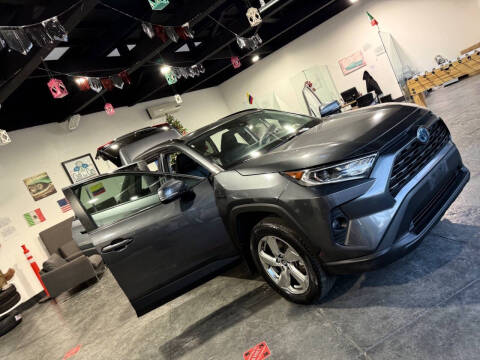 2021 Toyota RAV4 Hybrid XLE Premium