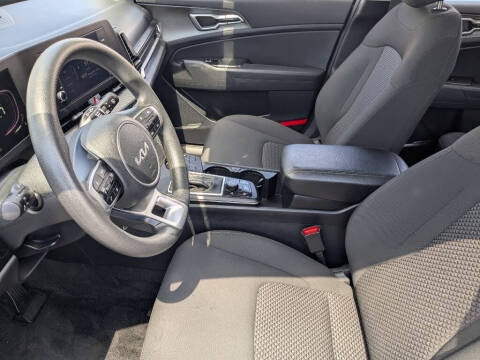 2023 Kia Sportage LX