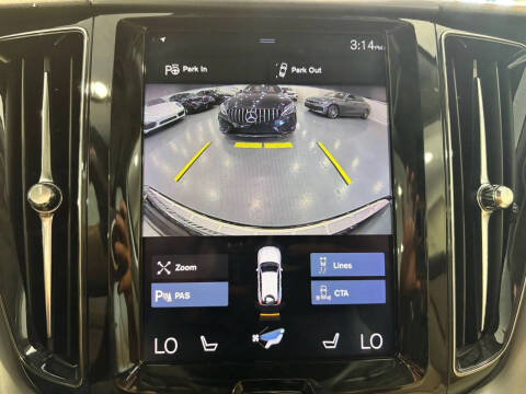 2019 Volvo XC60 T5 Momentum