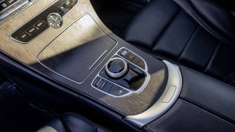 2021 Mercedes-Benz C-Class C 300