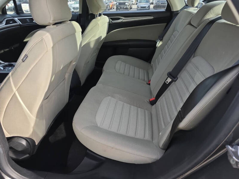 2019 Ford Fusion S