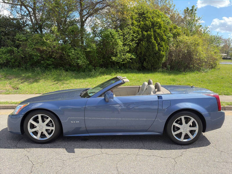 2005 Cadillac XLR