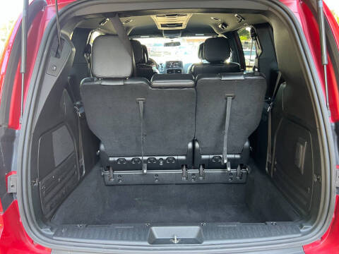 2014 Dodge Grand Caravan R/T