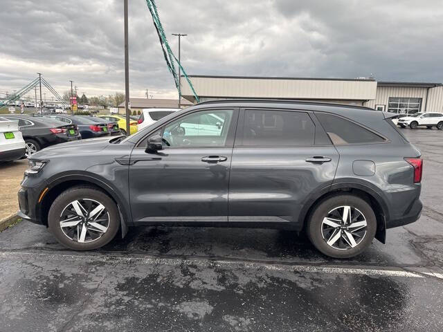 Used 2022 Kia Sorento S with VIN 5XYRL4LC4NG145037 for sale in Bellefontaine, OH
