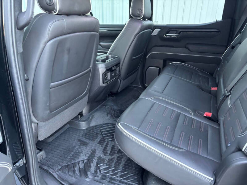 2024 GMC Sierra 1500 AT4X