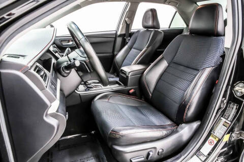 2015 Toyota Camry SE