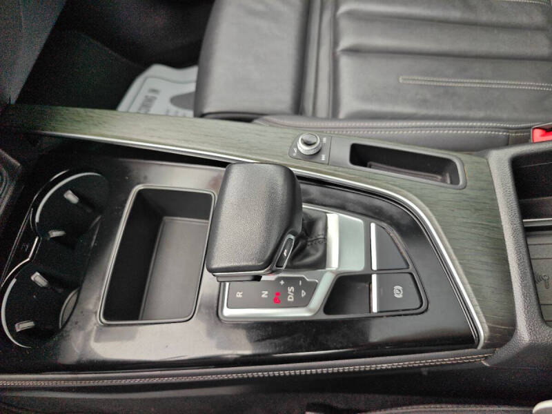 2024 Audi A4 quattro S line Prem Plus 45 TFSI