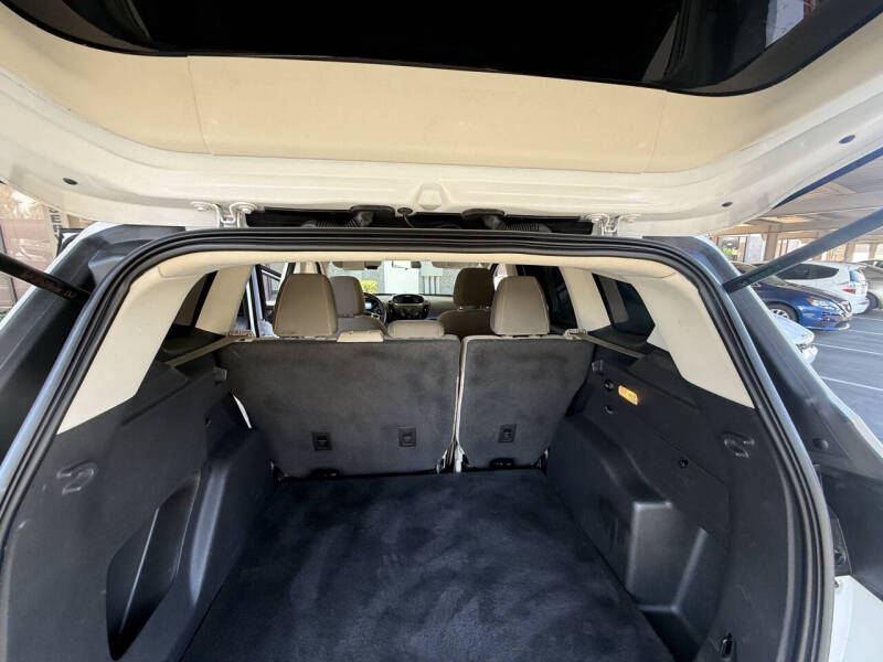 2016 Ford Escape SE - Photo 12