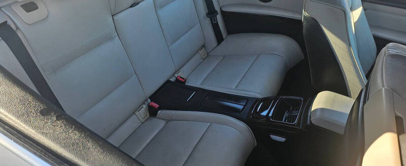 2011 BMW 3 Series 328i