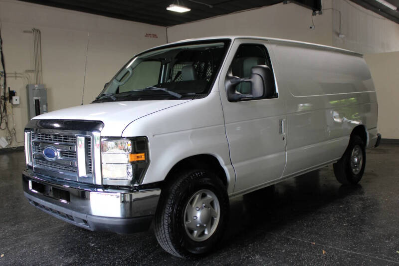 2014 Ford E-Series E-150