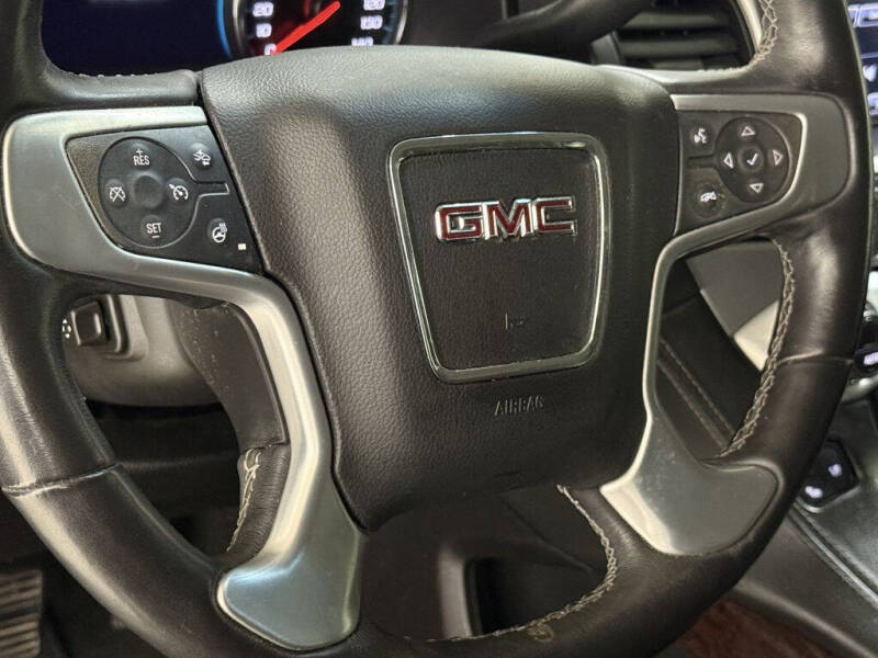 2017 GMC Yukon SLT