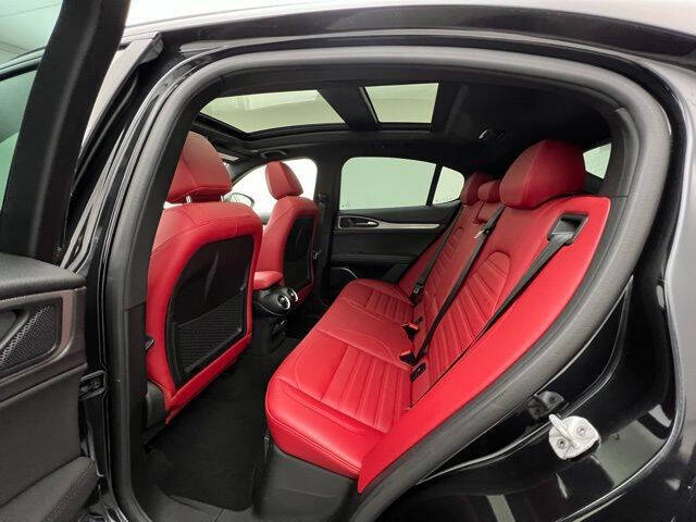 2023 Alfa Romeo Stelvio Veloce