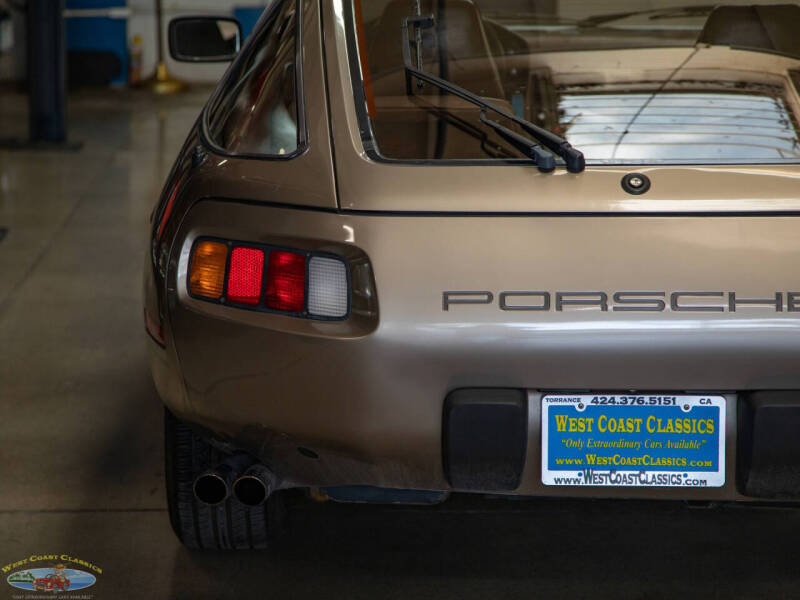 1982 Porsche 928